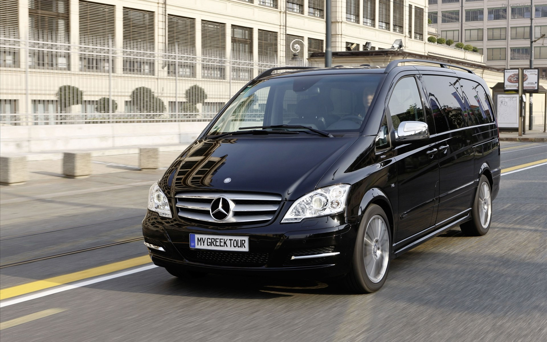 ENJOY YOUR TOUR IN OUR SPACIOUS MERCEDES VIANO